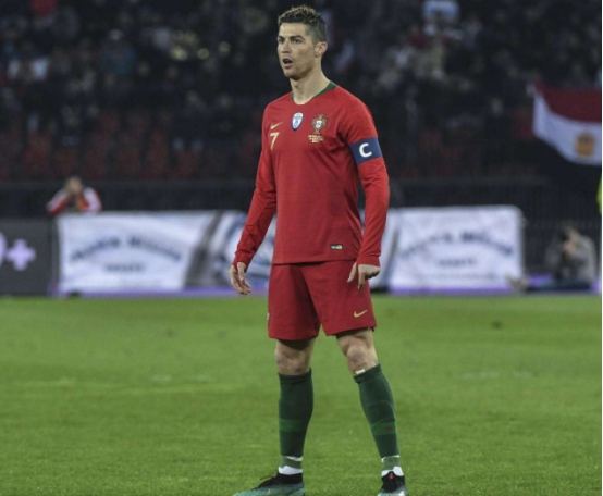 c罗有多少跑车,C罗6000万欧买新飞机