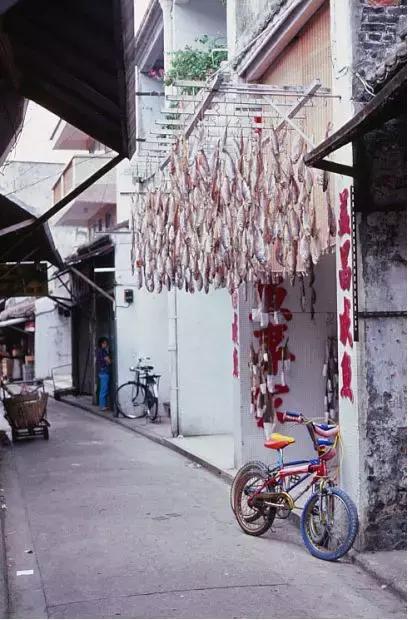 黄家驹之死真相揭秘,黄家驹去世后香港有多少人