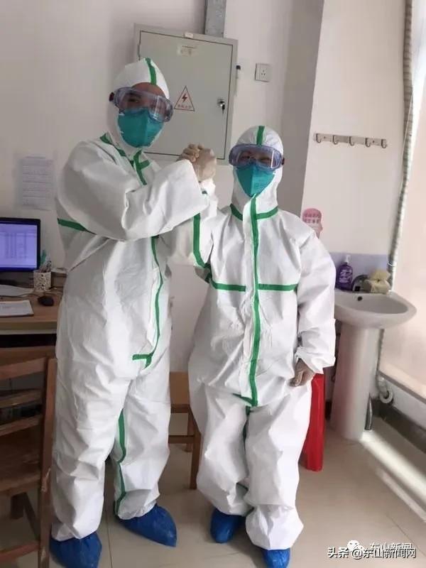 漳州东山：他是“白衣战士”，也是“参谋长”