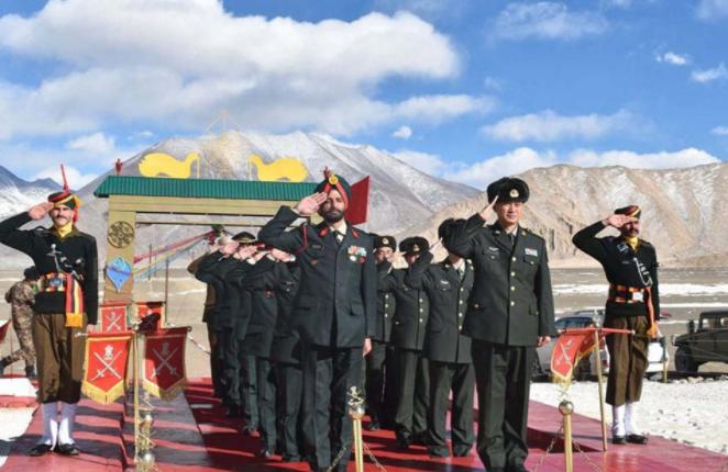 印军与中国军队最新消息,印军向边境增兵