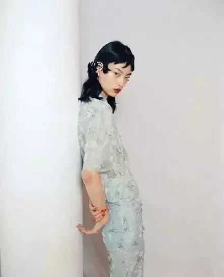 宋茜杨超越同框,宋茜杨超越