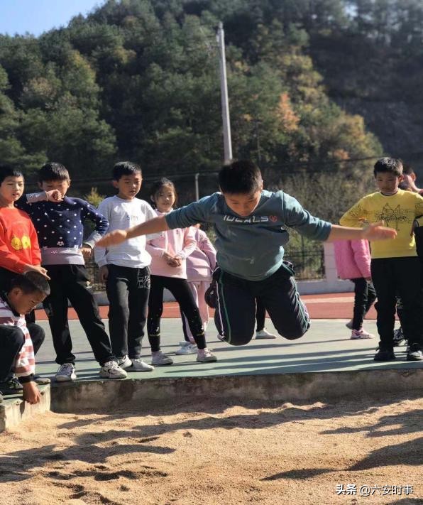 小学体质健康运动会,我运动我快乐小学