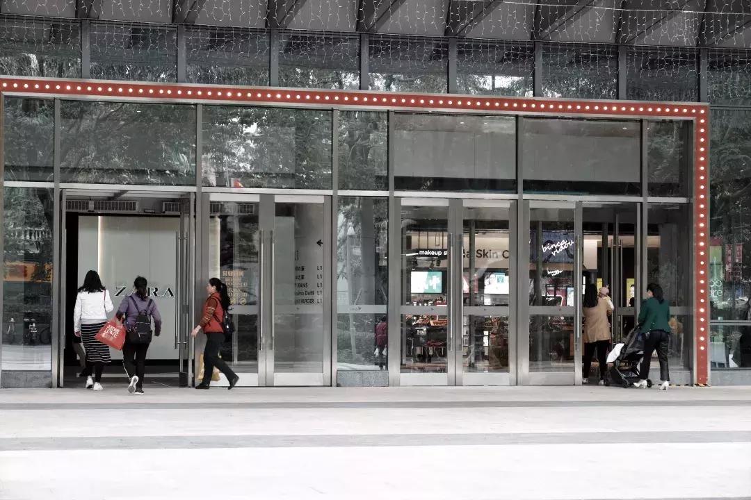 龙岗中心城壹号仓,光明和龙岗中心城