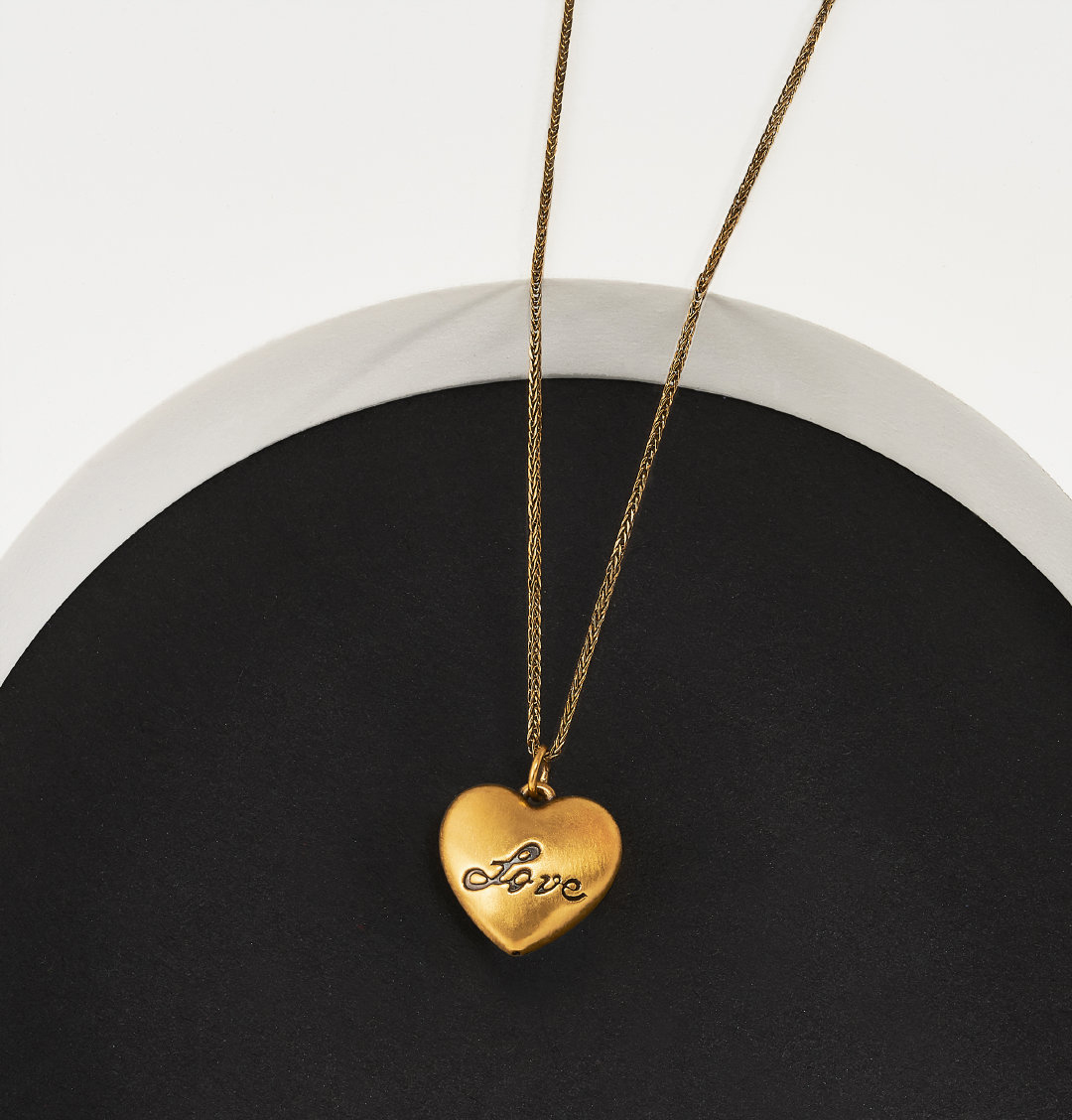 李易峰六福珠宝代言人,李易峰六福珠宝最新图片