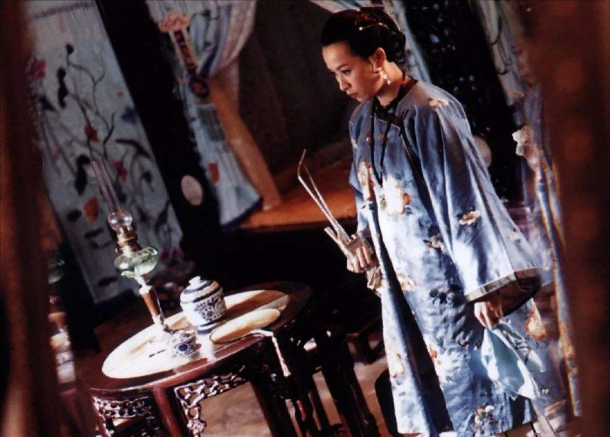 嘬烟屁股有种吃奶般的感觉？