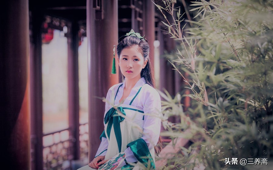 风暖鸟声碎日高花影重形容什么,风暖鸟声碎日高花影重是谁说的