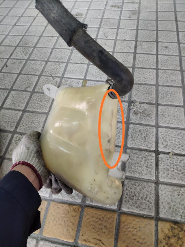 别克君越轴承坏现象,维修别克老款君越