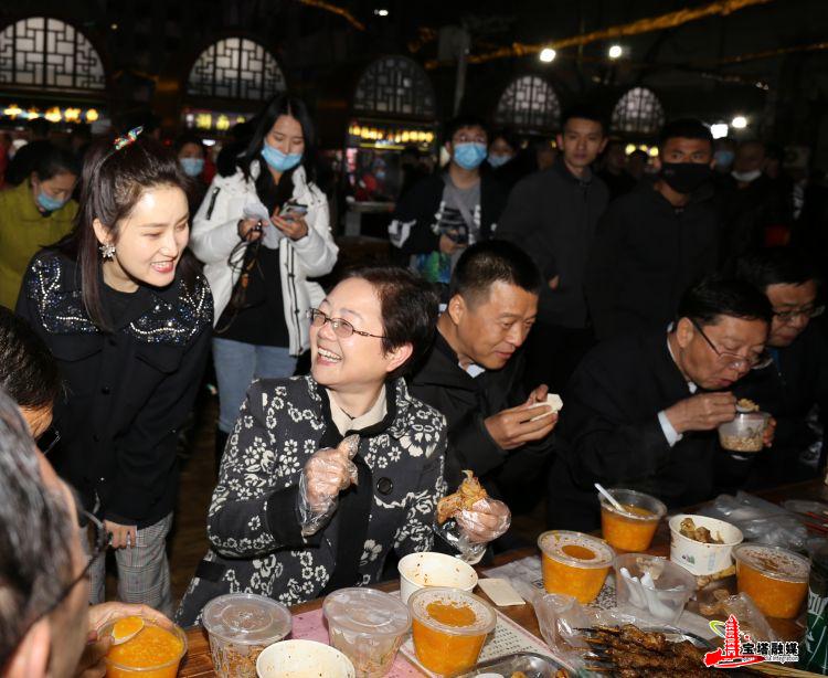 号外　号外｜市长邀来袁家村“掌门”打卡二道街