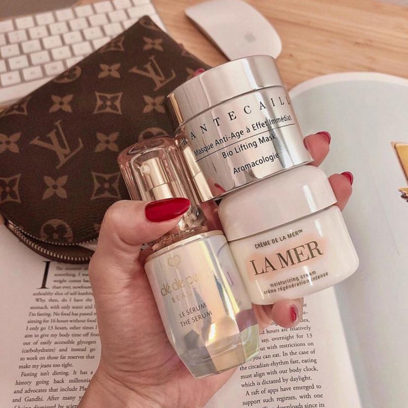 宋妍霏程潇王菊跨年演唱会,王菊为宋妍霏化妆视频