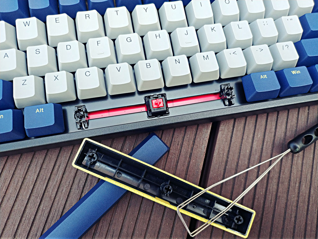 ikbcw210评测,ikbc机械键盘w210颜色