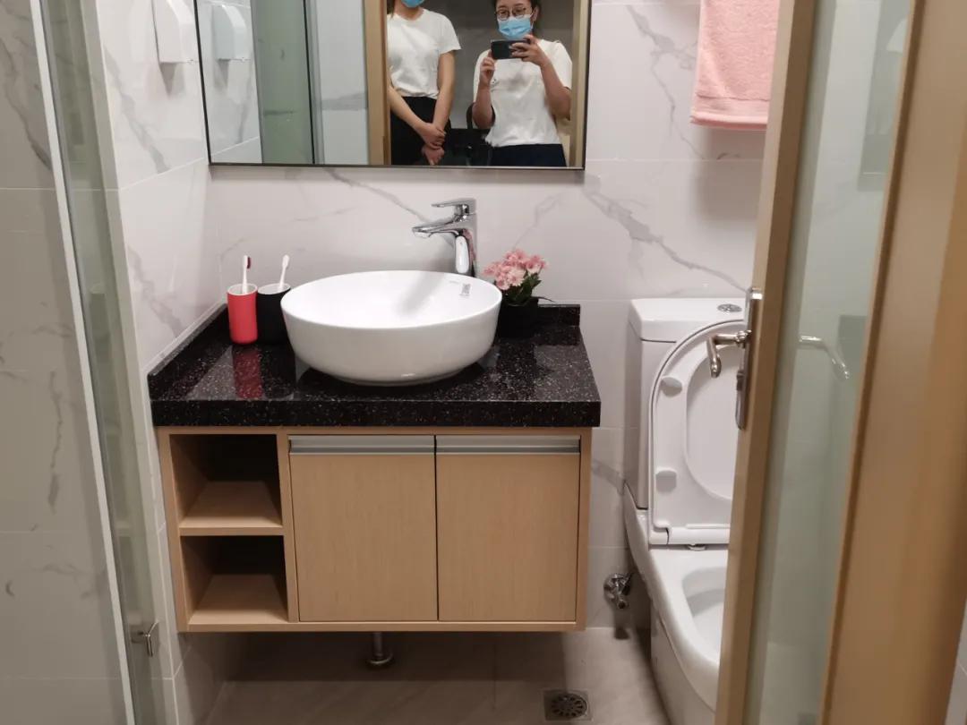 谁在美兰湖站挂上了口罩