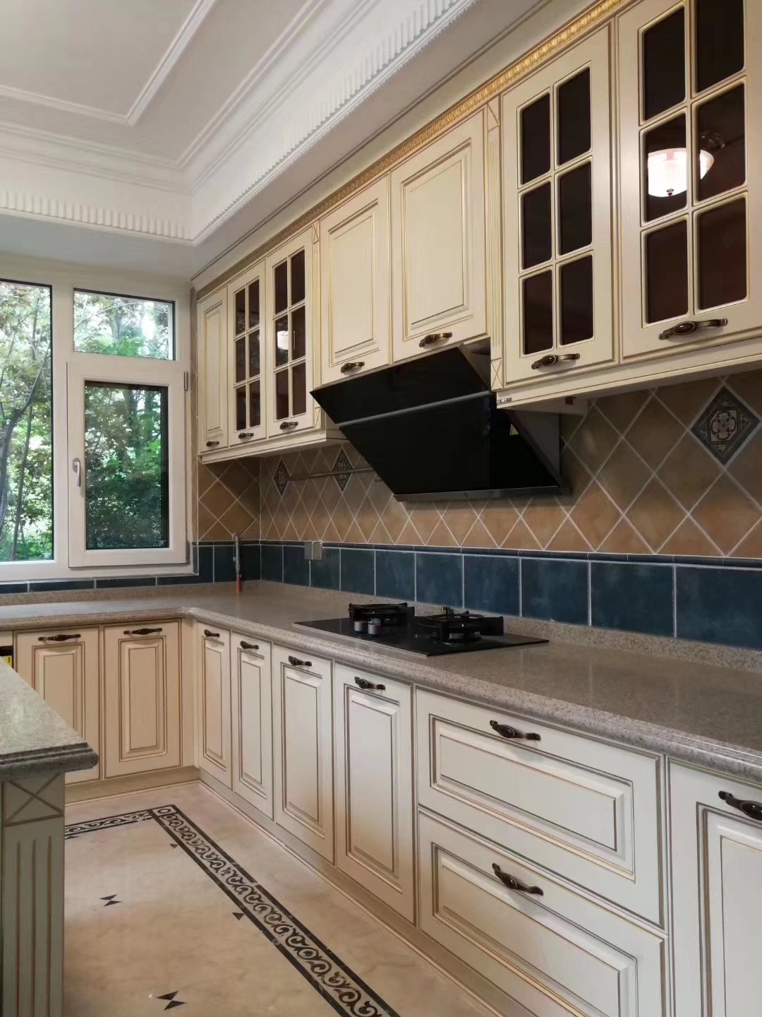 如何挑选橱柜台面,怎么挑选橱柜台面