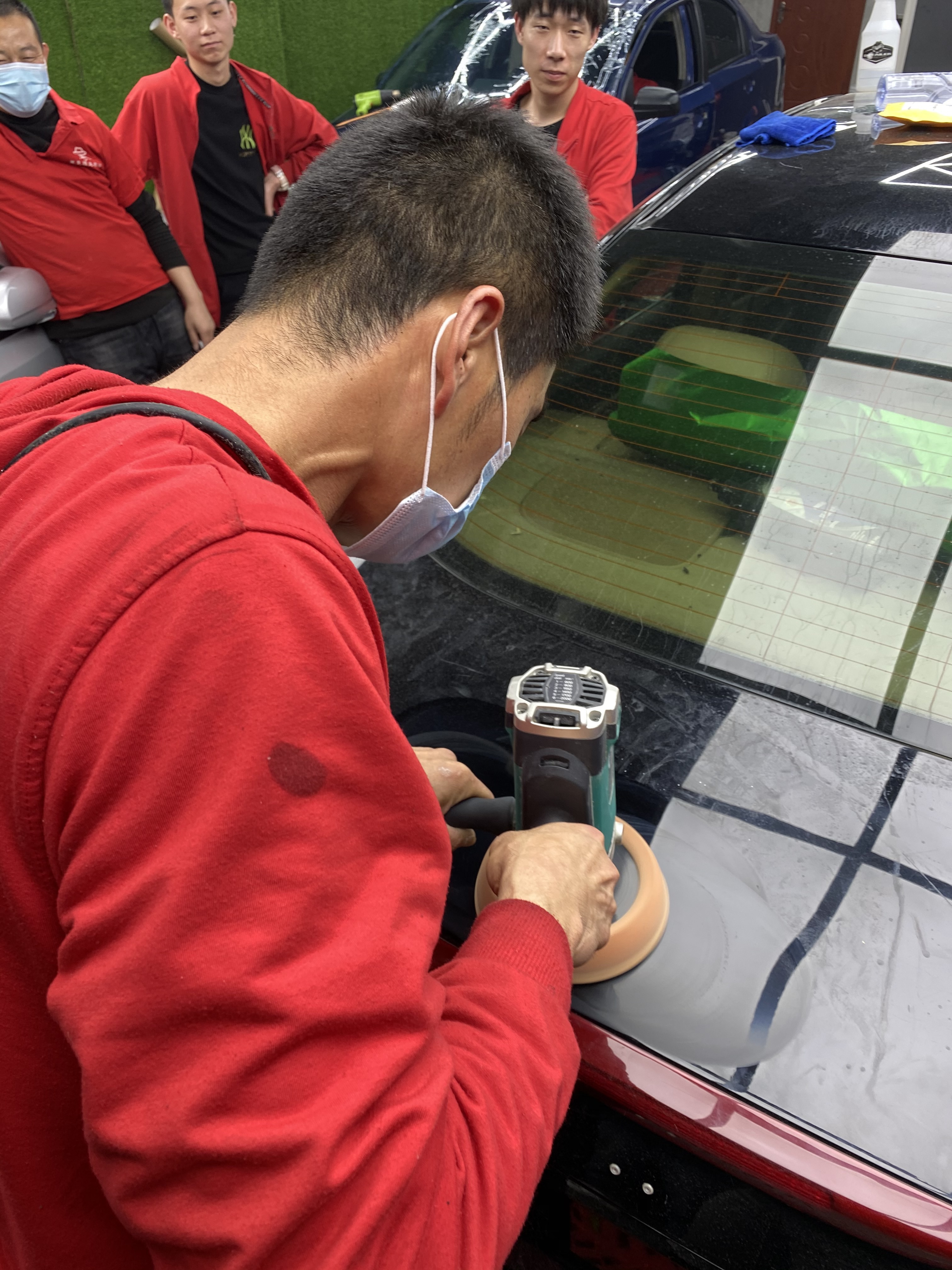 美容抛光的正确步骤,汽车美容抛光手法教程