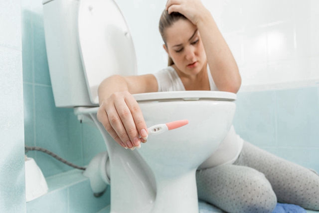 为何女人一碰就“怀孕”？大多因她们身上这些特特征，看看有你吗