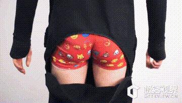 众筹排行榜：最酷的多功能旅行服，有了它出门行李箱都不用带了