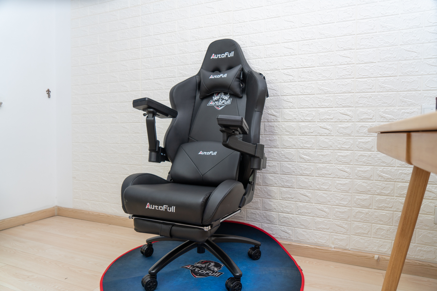 傲风机械臂电竞椅,电竞椅选择哪种好