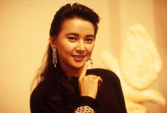 她是霸王花知乎全文,她是霸王花