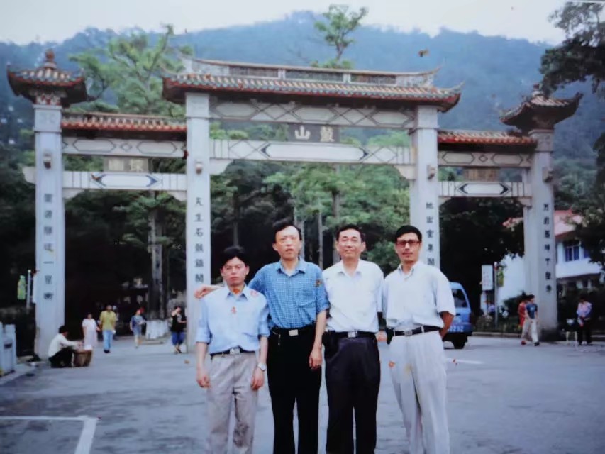 2000年伊春林区往事