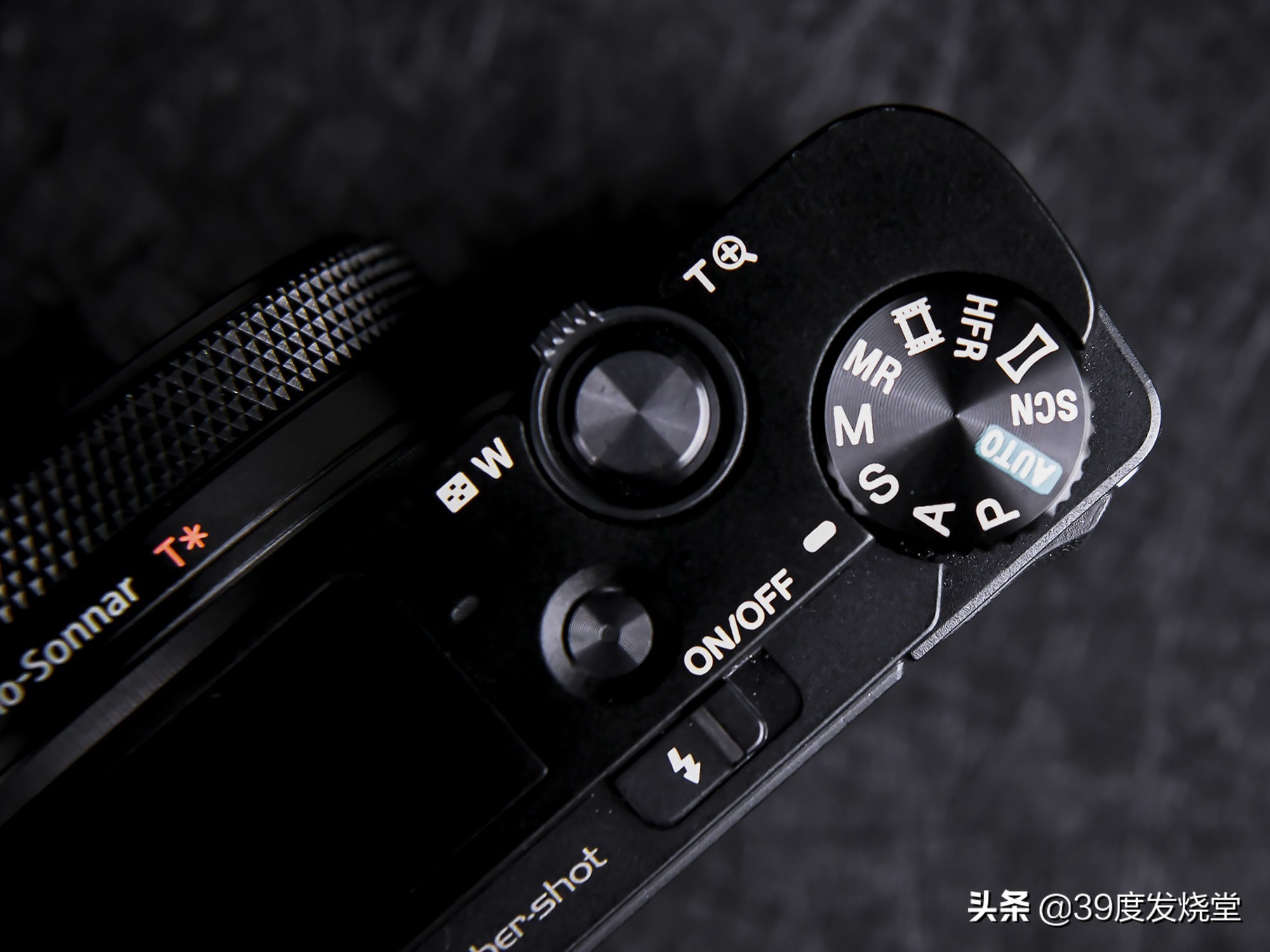 索尼黑卡7这东西会过时吗,索尼黑卡7拍照片怎么样