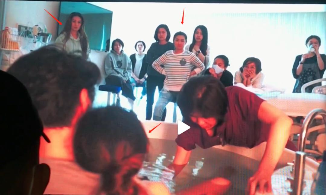 ella直播生娃够奇葩,ella被曝水中分娩