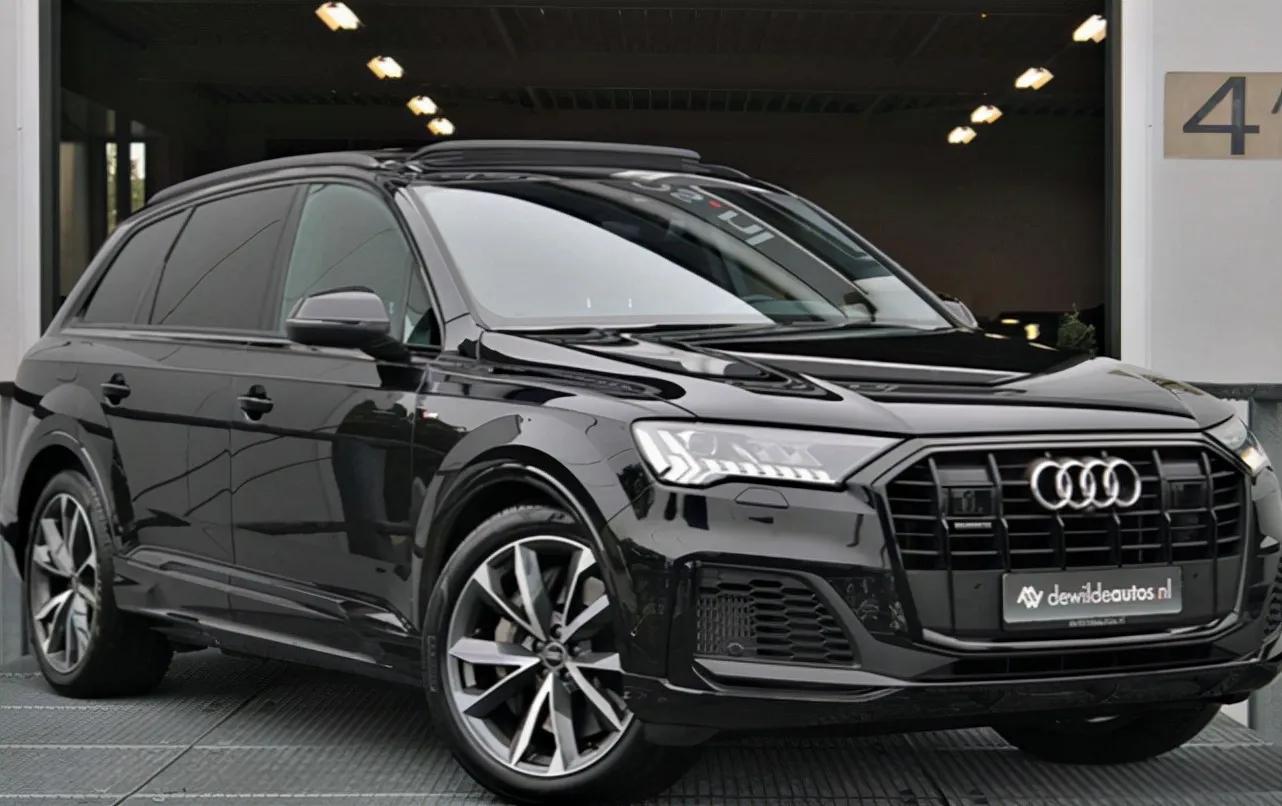 q7奥迪2023款黑武士,奥迪q7和保时捷卡宴区别大吗