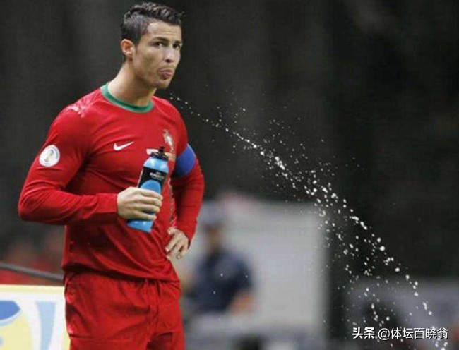 为什么运动员喝了水要吐掉,运动员为什么喝一口饮料就吐掉