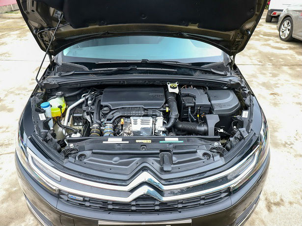 雪铁龙c4l还值得买吗,雪铁龙c4l买哪一年的最划算二手