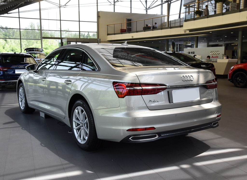 预算不够能买4008丐版吗,奥迪a6l乞丐版落地多少钱