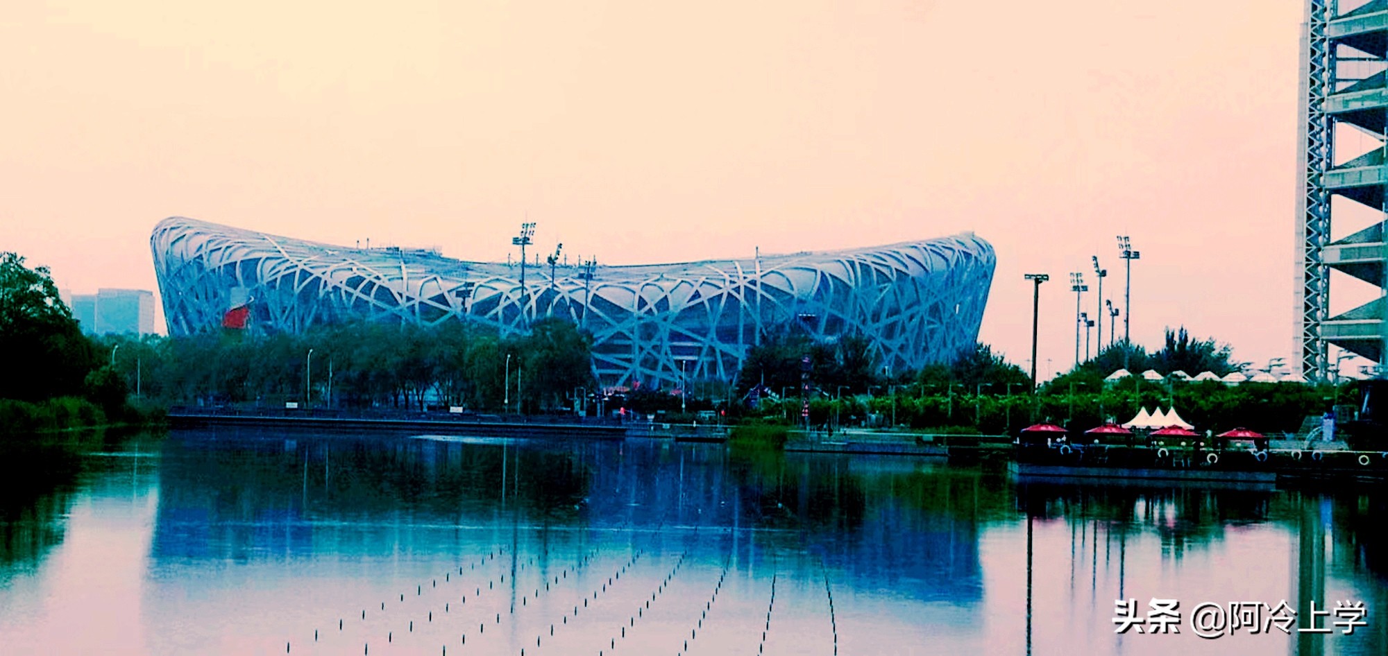 改写比喻句是什么意思,天空的月亮弯弯的改成比喻句