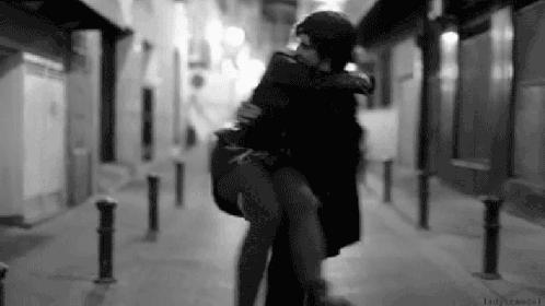 适合冬天背的百搭包洋气,现在流行这样的小包包时髦又洋气