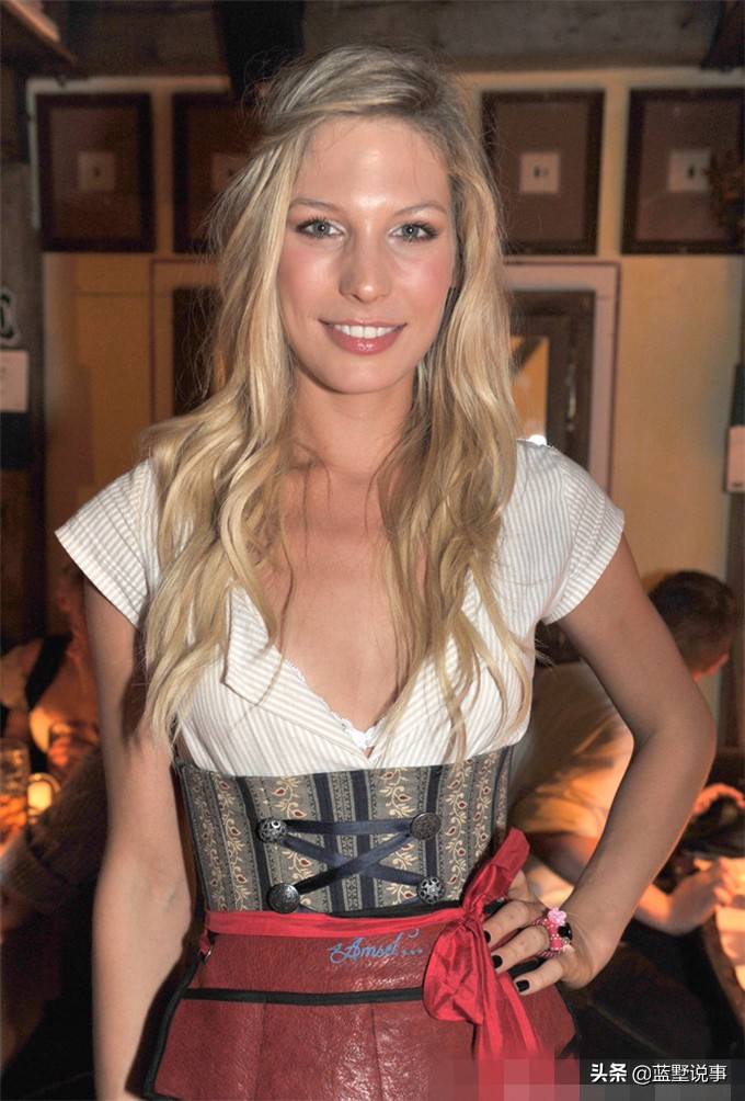 德国球星小猪前女友莎拉,德国世界杯球员小猪