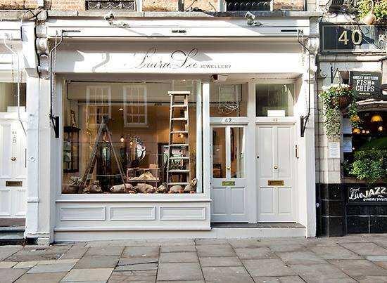 卖衣服的朋友圈如何更新吸引顾客,朋友圈卖衣服怎么操作