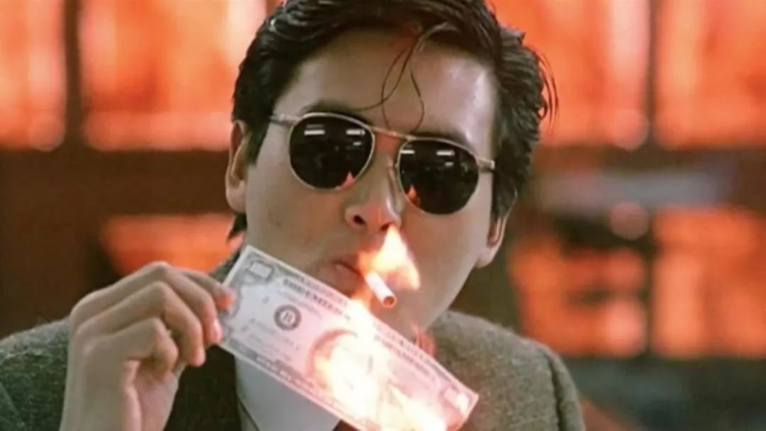 不抽烟的007，还酷吗？