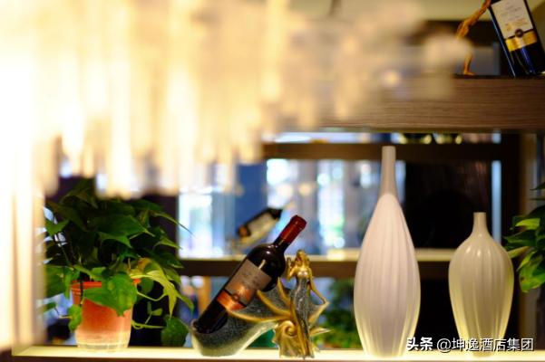 兰州坤逸精品酒店加盟,坤逸精品酒店加盟电话