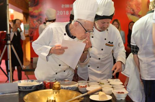 锦城大院火锅6-8人餐,锦城大院火锅武侯区