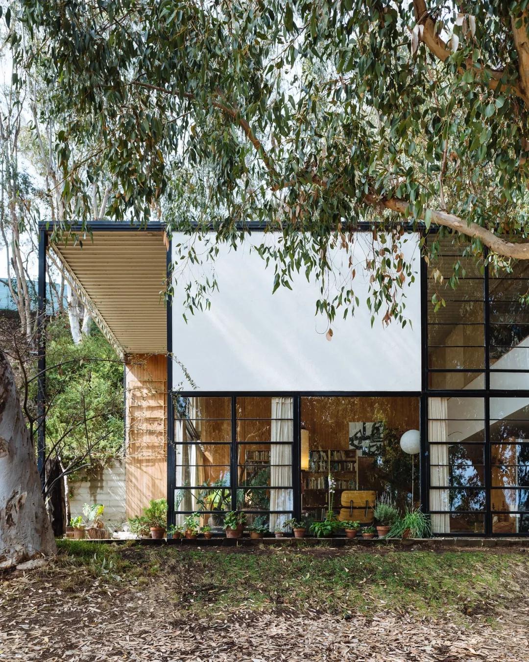 现代住宅经典建筑,现代建筑十大经典