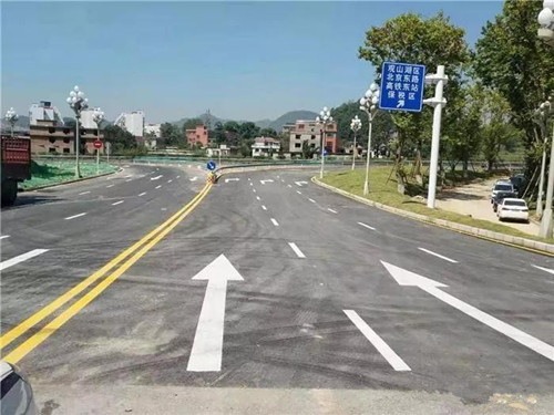 乌当新增道路开口!往观山湖区、机场、未来方舟等方向将提速