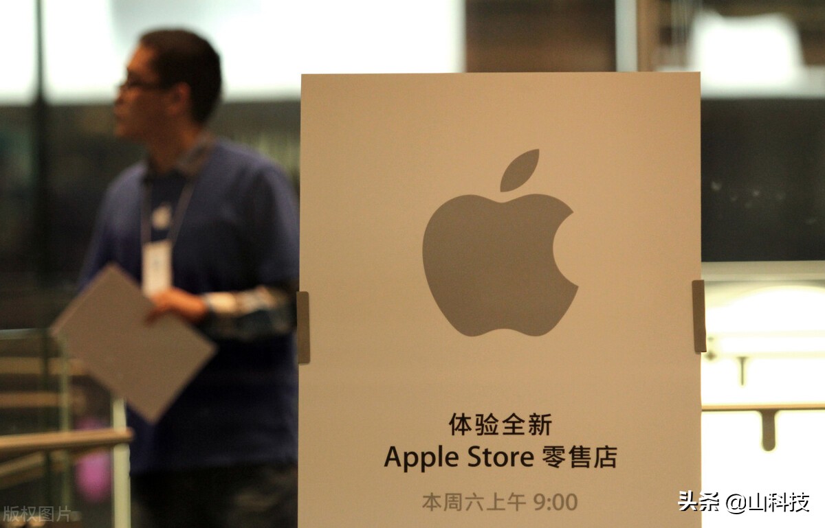 马斯克500亿美元的税,马斯克称研发支出远低于苹果