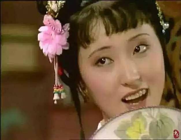 复仇者联盟4里娜塔莎和鹰眼,娜塔莎黑寡妇和鹰眼