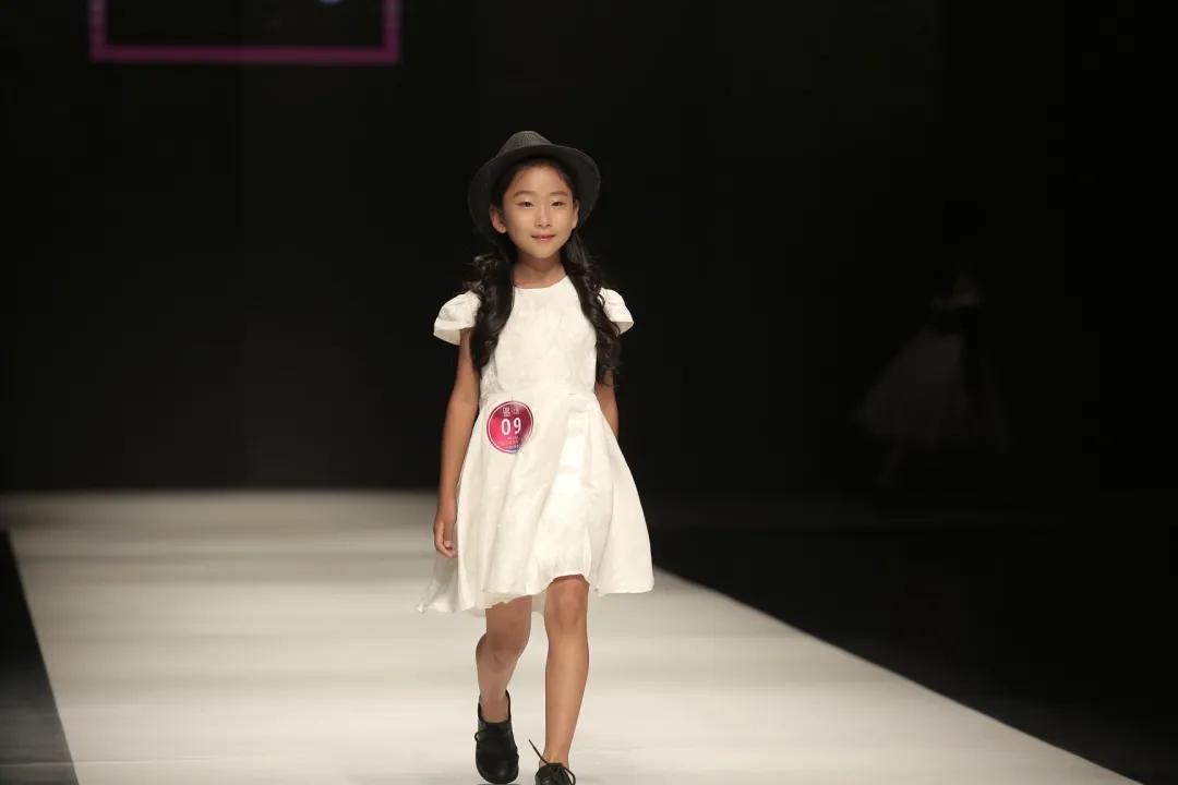 冠军服装城冬季,冠军服装城童装