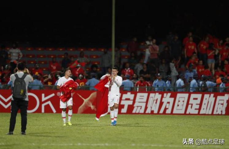 亚洲杯艾克森,艾克森第一场国足比赛