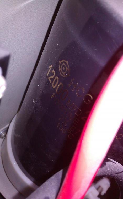 给火花成型机换怀孕电容