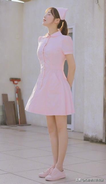 40岁的金莎依然很美,金莎晒护士照片