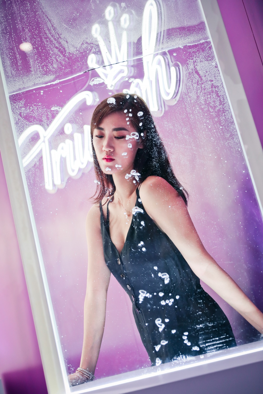 水漾曲线自定义黛安芬AquaLily水盈·冰清系列曼妙登场