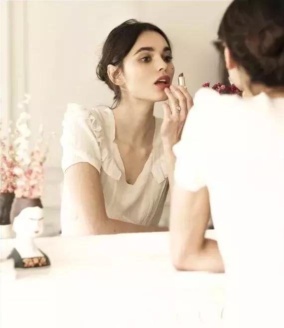 法国女人高级感穿搭,好看又好穿的女人