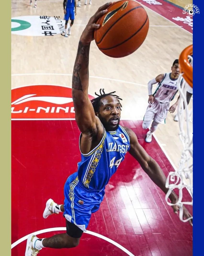 CBA球鞋面面观｜除了快来的尼克杨，他们脚下的球鞋同样有看点