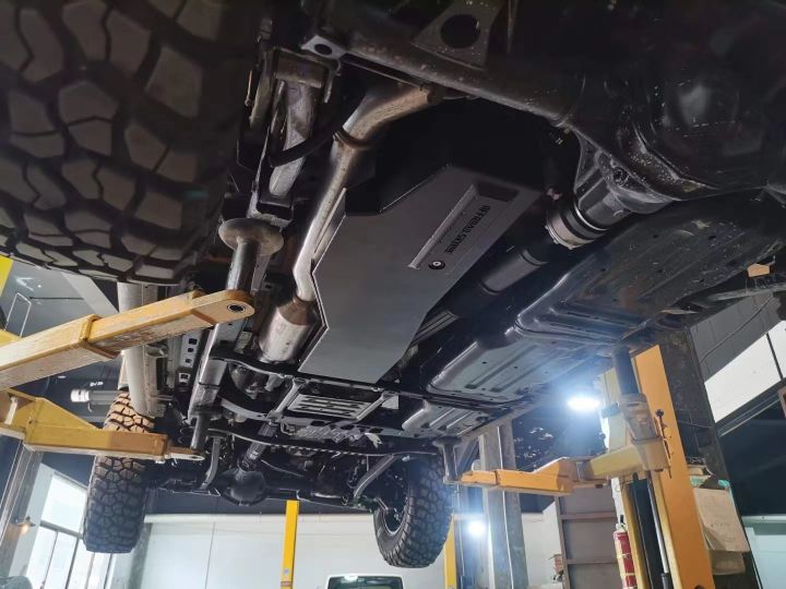 牧马人卢比肯轻度外观改装