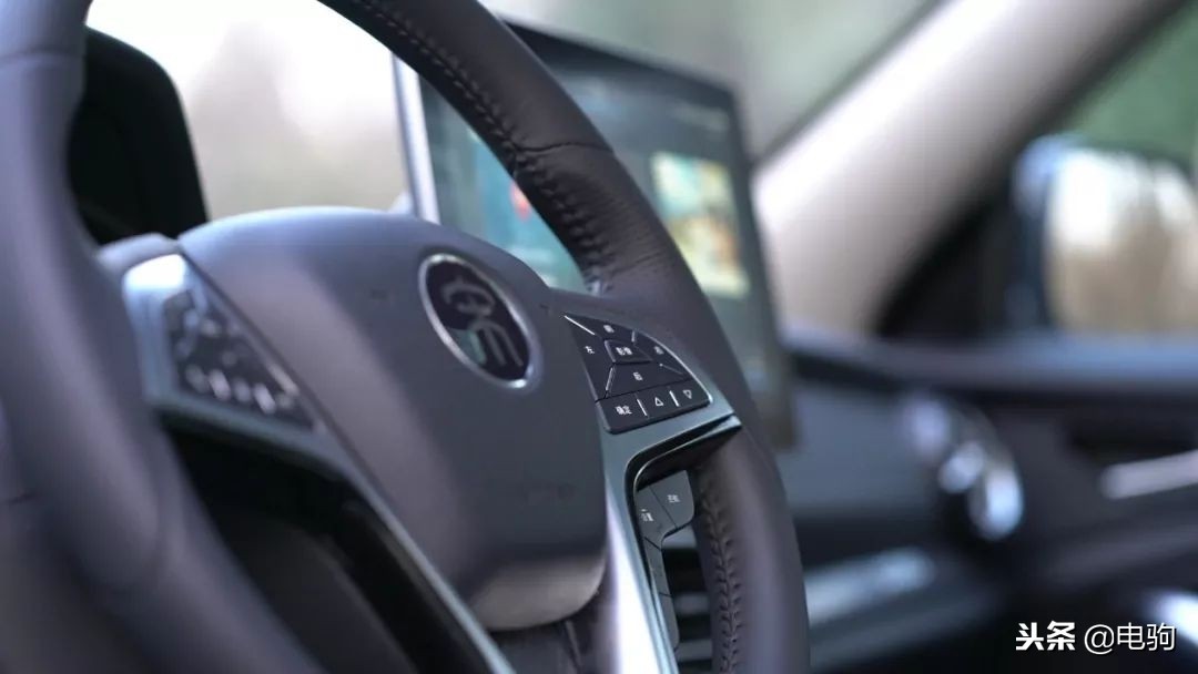 宋ev500纯电动版,比亚迪宋纯电动ev500试驾视频