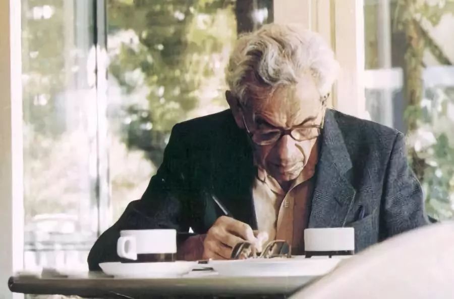 沦为连鞋带都不会绑的巨婴，只是因为对数学纯粹的热爱