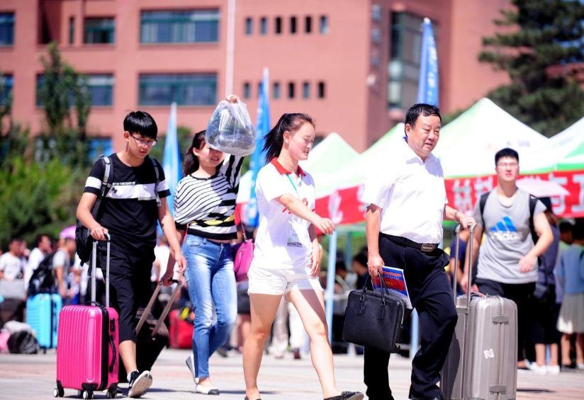 考上了北大，“录取通知书”被人撕毁了，还能去上大学吗？